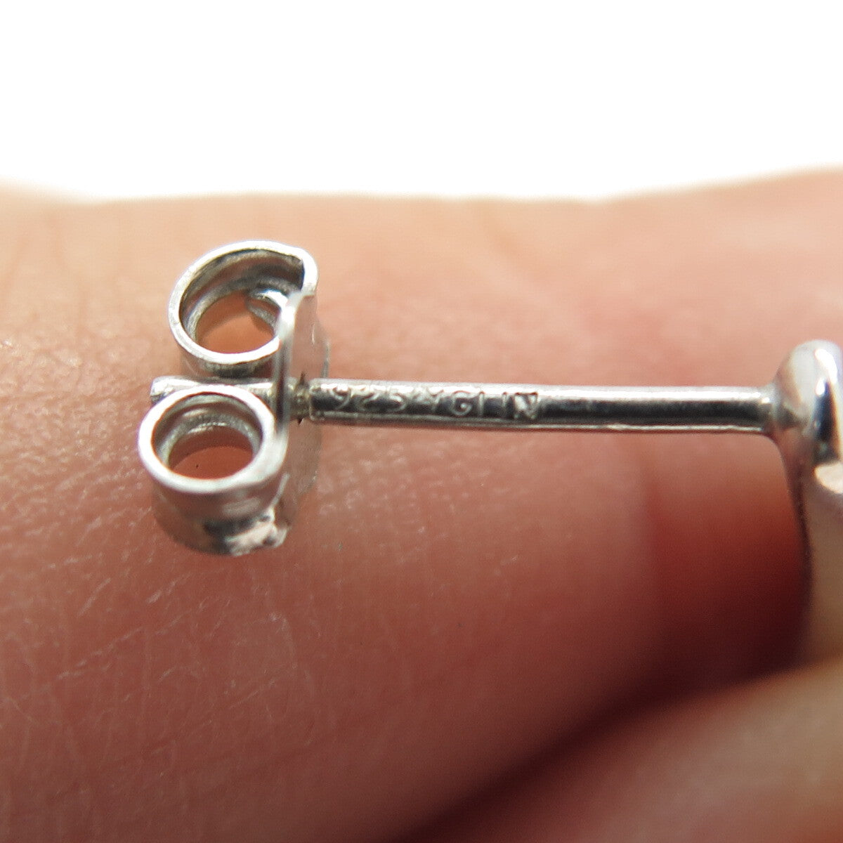 925 Sterling Silver Round-Cut C Z Diamond-Illusion Claw Earrings