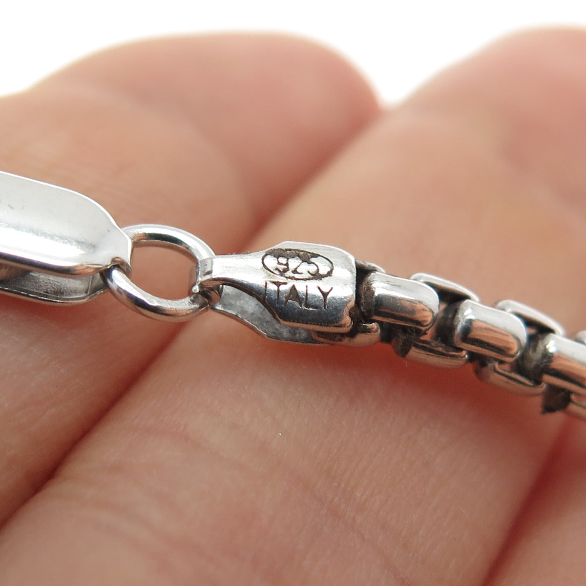 925 Sterling Silver Vintage Italy Round Box Chain Necklace 24"