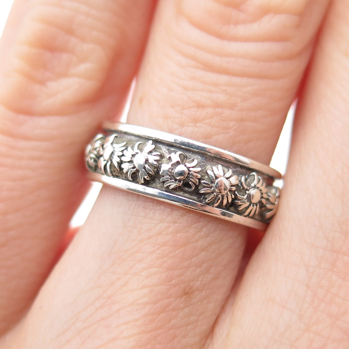 925 Sterling Silver Vintage Cannetille Oxidized Band Ring Size 6.25