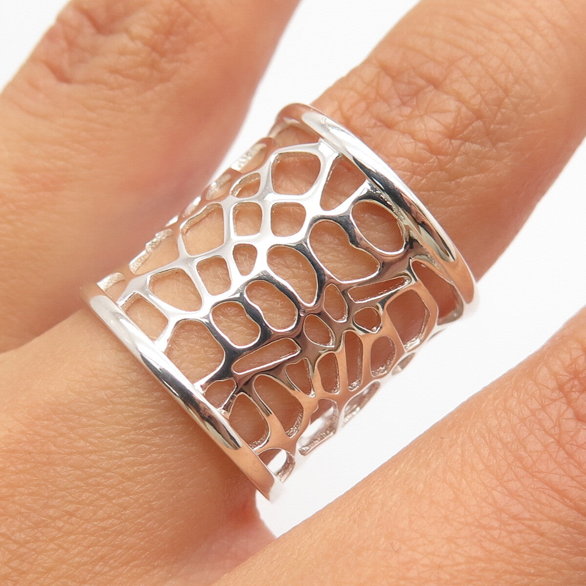 925 Sterling Silver Vintage Cutout Wide Band Ring Size 7