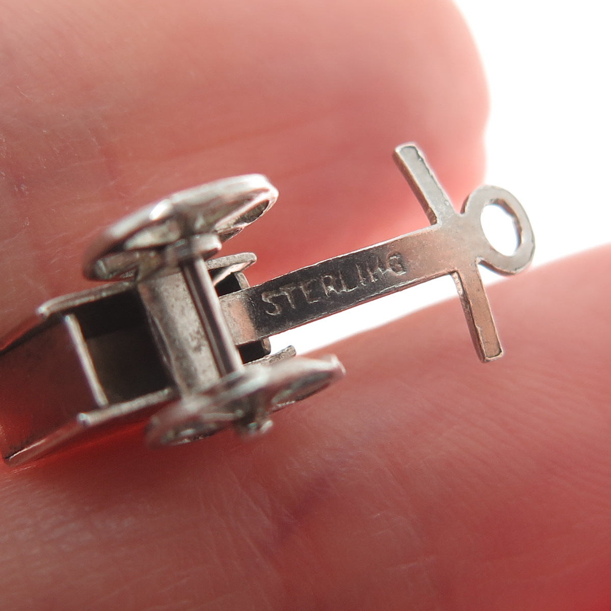 925 Sterling Silver Antique Art Deco Pull Cart Minimalist 3D Charm Pendant