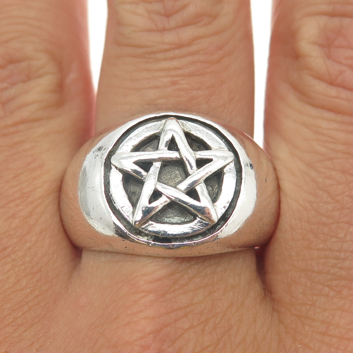 925 Sterling Silver Vintage Pentagram Star Domed Ring Size 11.5