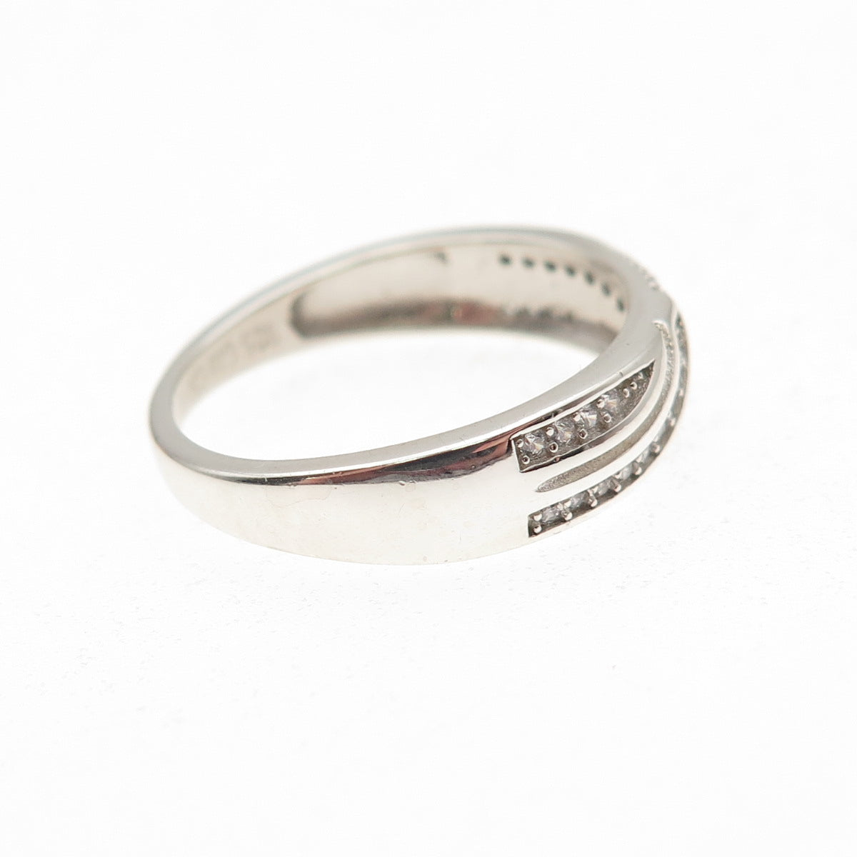925 Sterling Silver Round-Cut C Z Ring Size 7