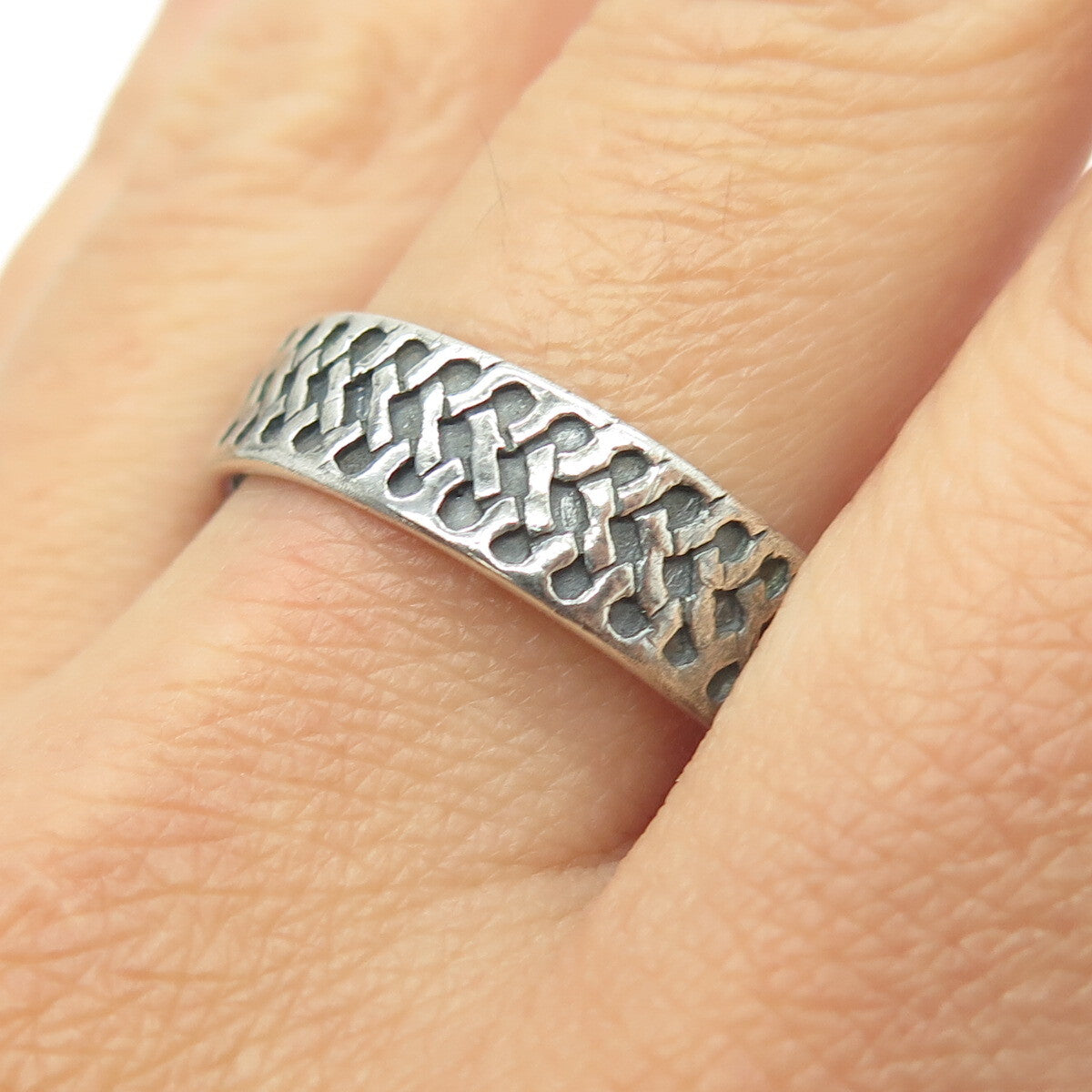 925 Sterling Silver Vintage Woven Band Oxidized Ring Size 12.75