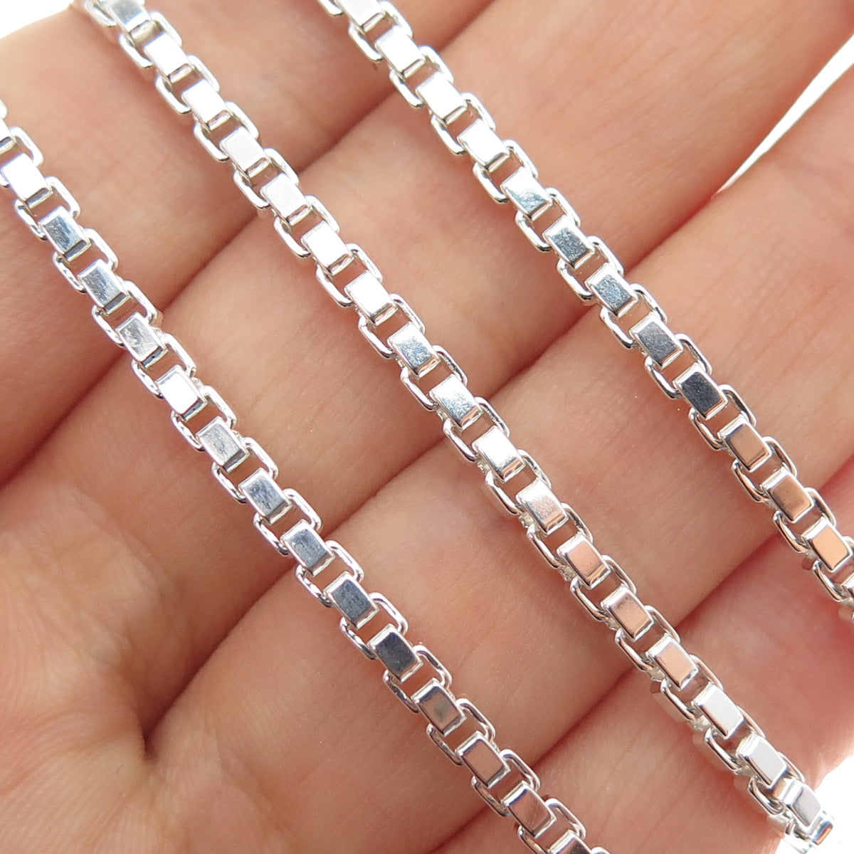 925 Sterling Silver Vintage Italy Box Chain Necklace 18"