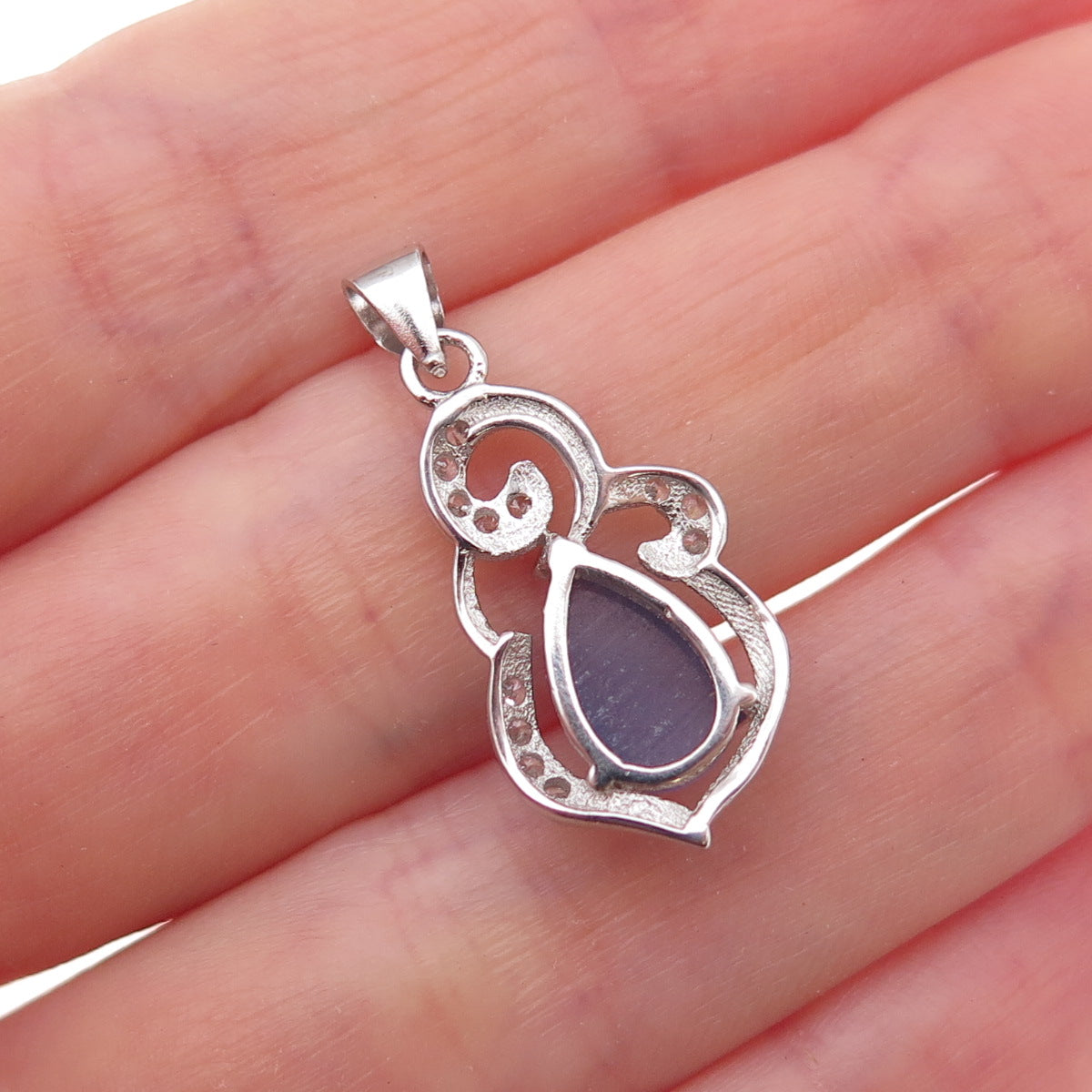 925 Sterling Silver Real Cat's Eye & C Z Charm Pendant