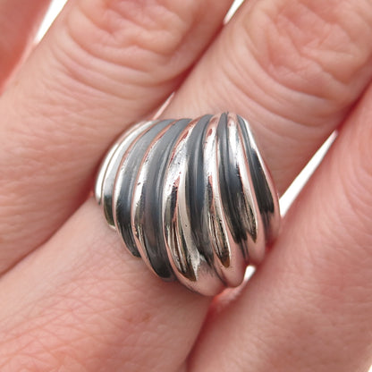 925 Sterling Silver Vintage Modernist Ribbed Oxidized Ring Size 7