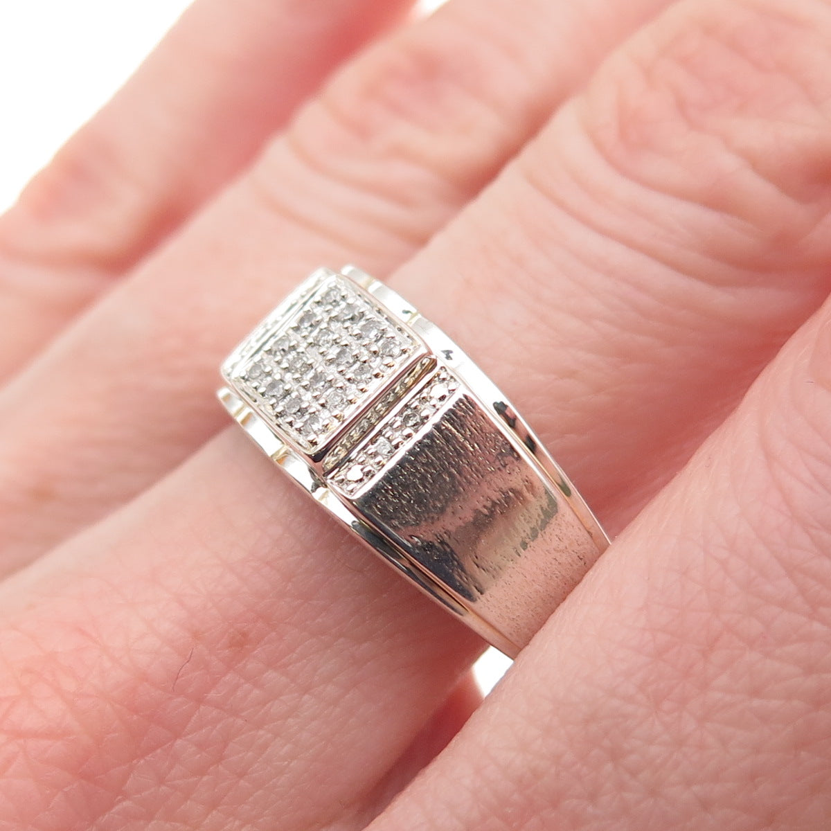 925 Sterling Silver Real Round-Cut Diamond Signet Ring Size 10.25