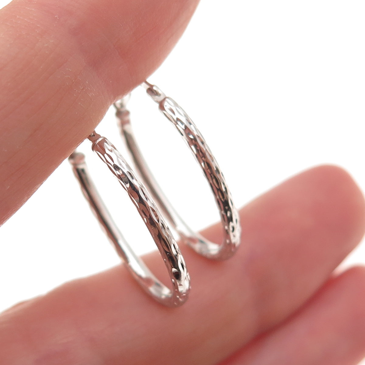 14K White Gold Vintage Israel Oval Hoop Earrings