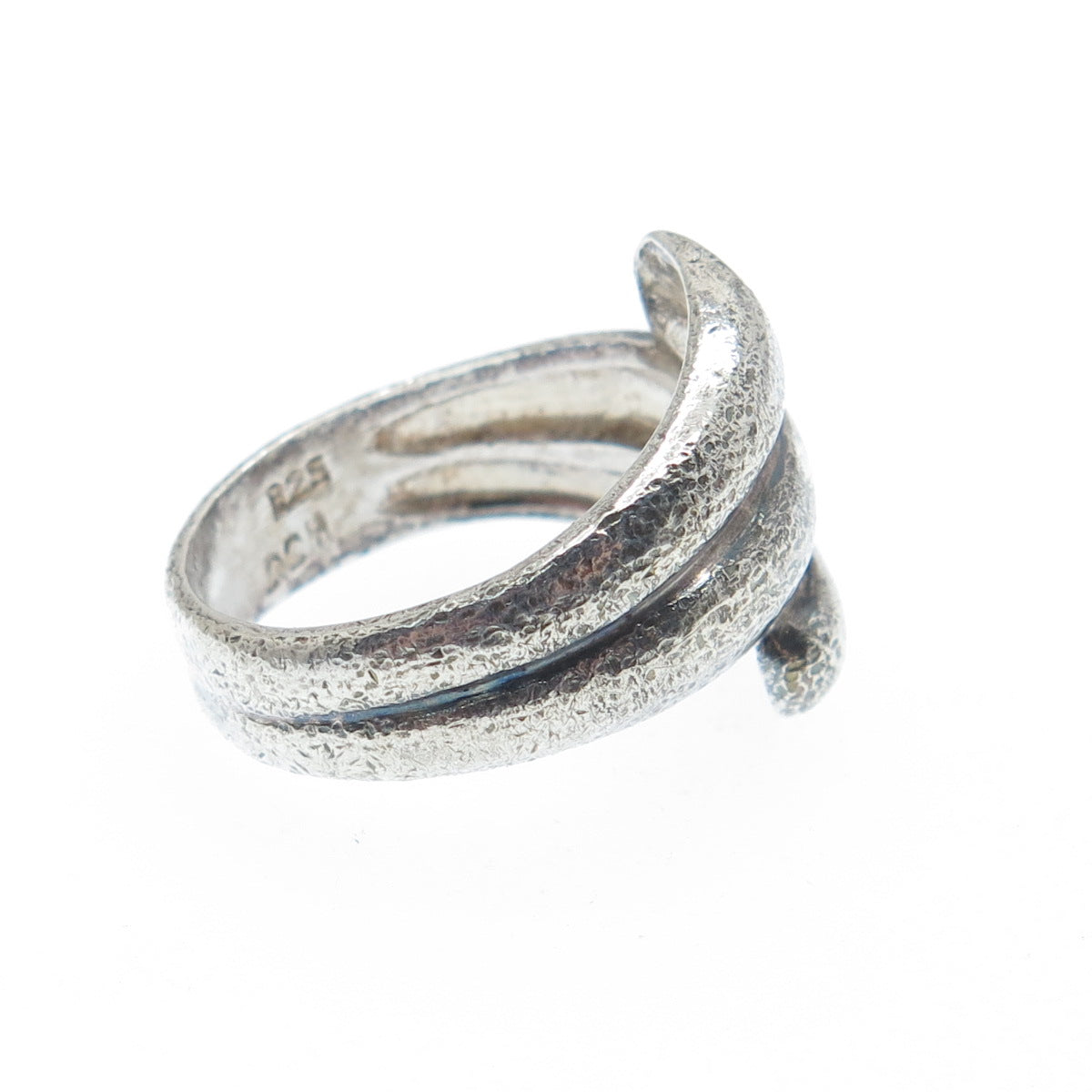 925 Sterling Silver Vintage Modernist Bypass Oxidized Ring Size 6.25