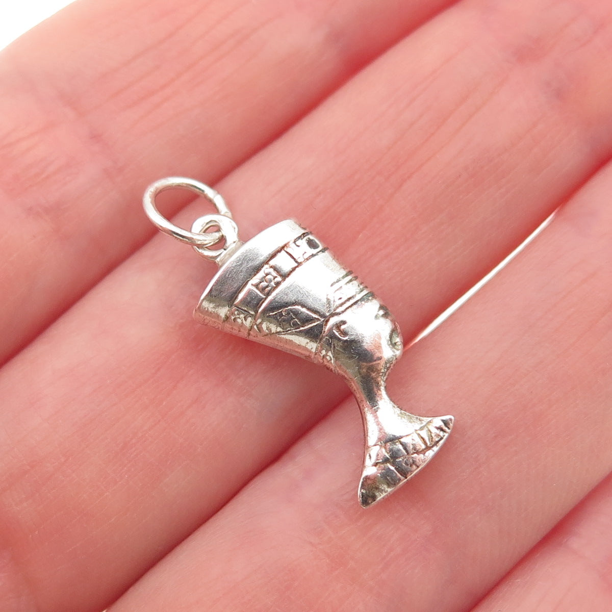 925 Sterling Silver Vintage Egyptian Nefertiti Mini Charm Pendant