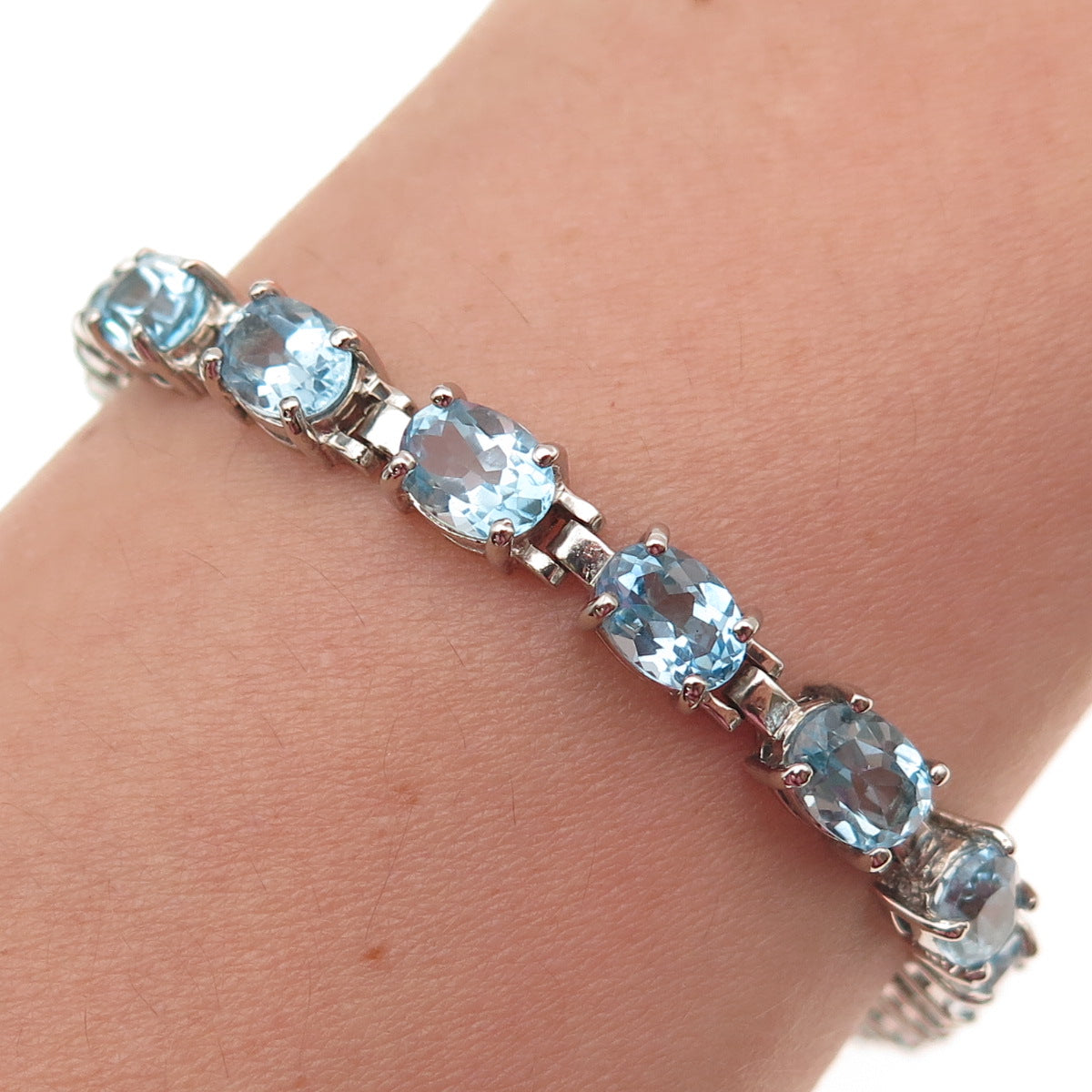 925 Sterling Silver Vintage Real Oval-Cut Blue Topaz Oxidized Bracelet 7.25"