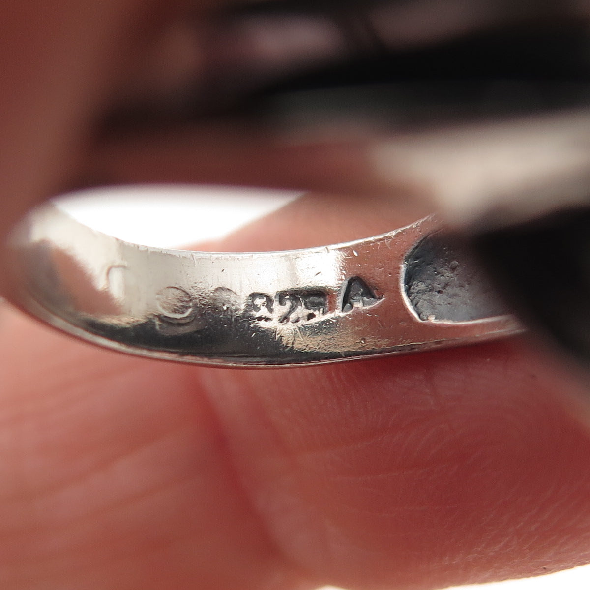 925 Sterling Silver Vintage Modernist Oxidized Ring Size 6