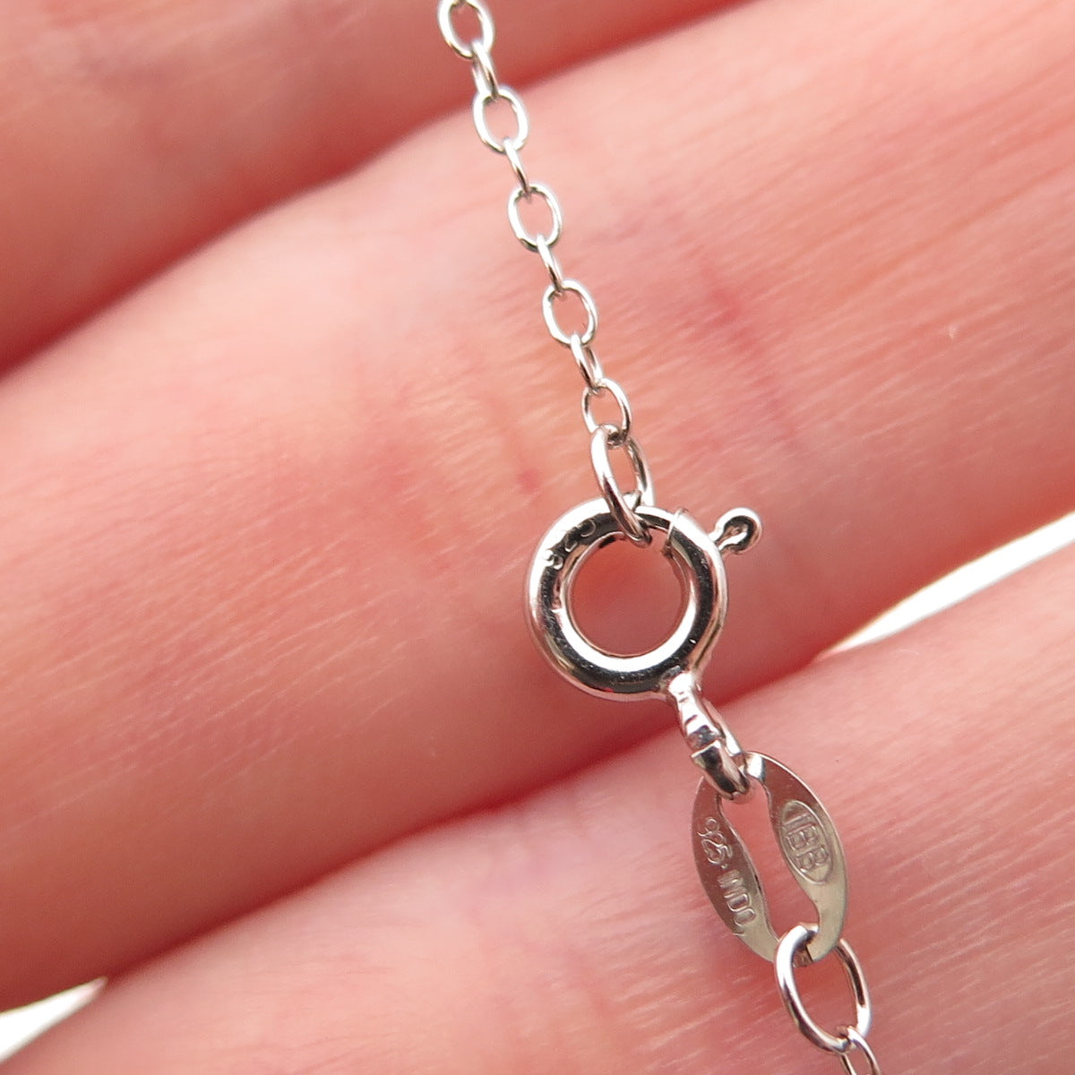 925 Sterling Silver Round-Cut C Z Cross Cable Chain Necklace 16-18"