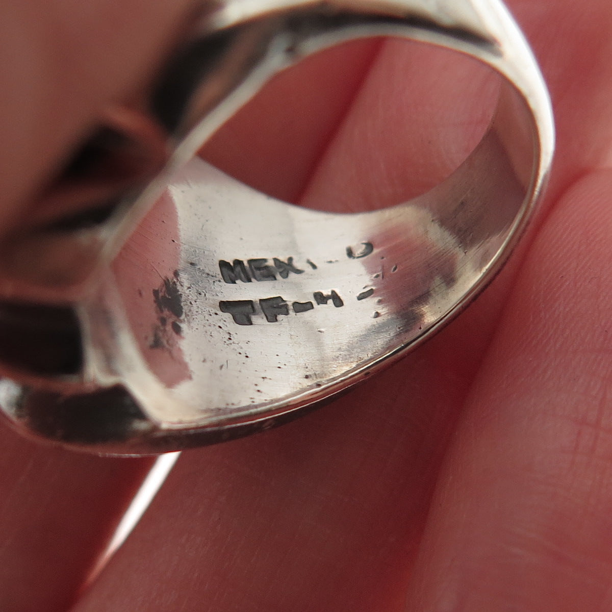 925 Sterling Silver Vintage Mexico Modernist Ribbed Oxidized Ring Size 5.5