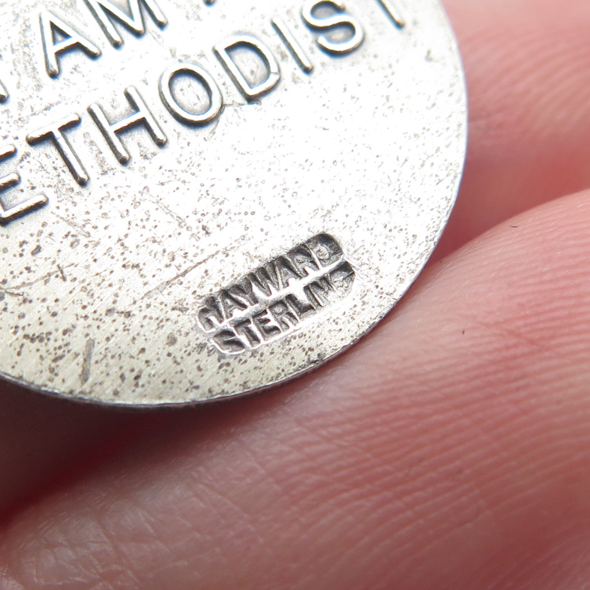 HAYWARD 925 Sterling Silver Vintage Jesus Christ Cross Religious Round Pendant