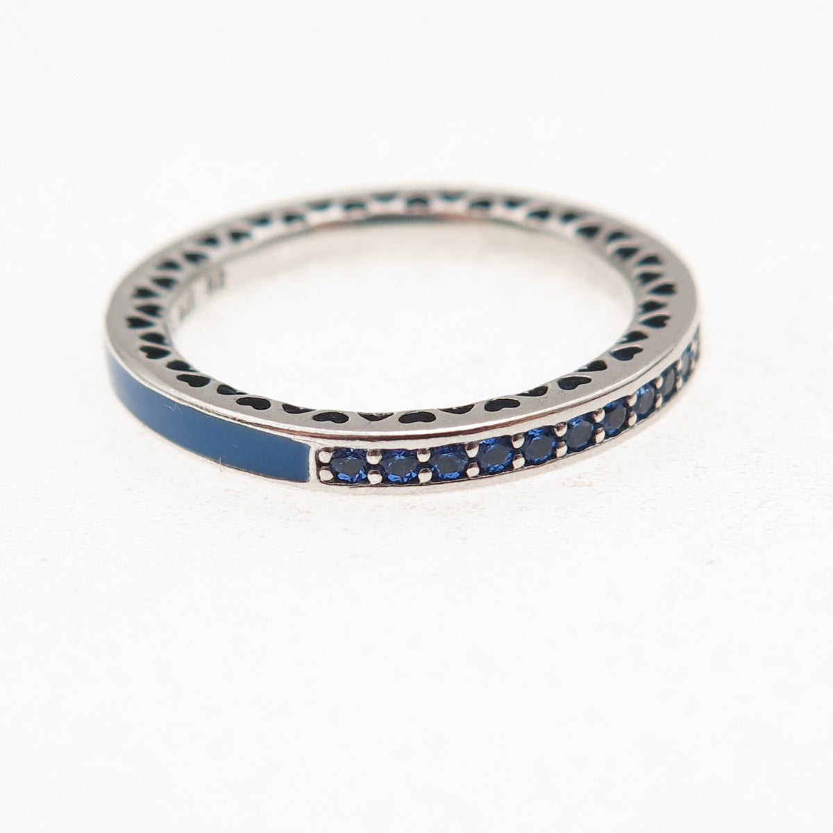 Pandora 925 Sterling Silver Enamel & Blue C Z Radiant Hearts Band Ring Size 6