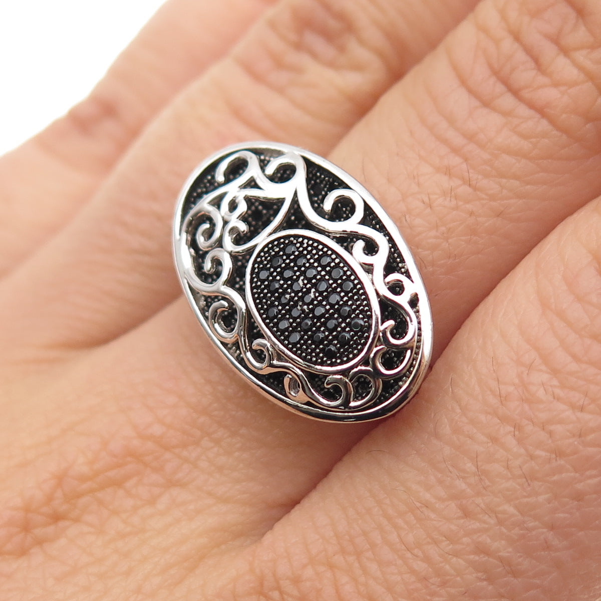 925 Sterling Silver Round-Cut Black C Z Swirl Ring Size 7.5