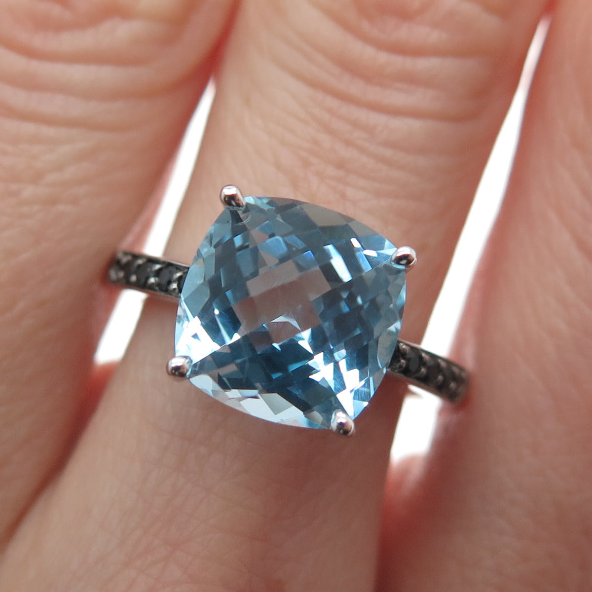 925 Sterling Silver Real Cushion-Cut Blue Topaz & Black Spinel Ring Size 7.25