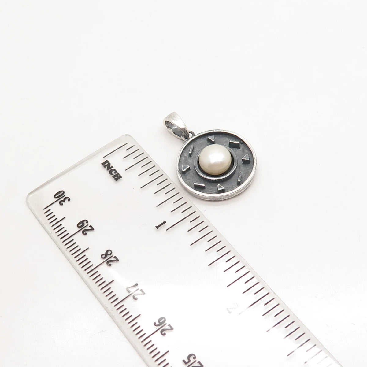 925 Sterling Silver Vintage Real Pearl Round Pendant