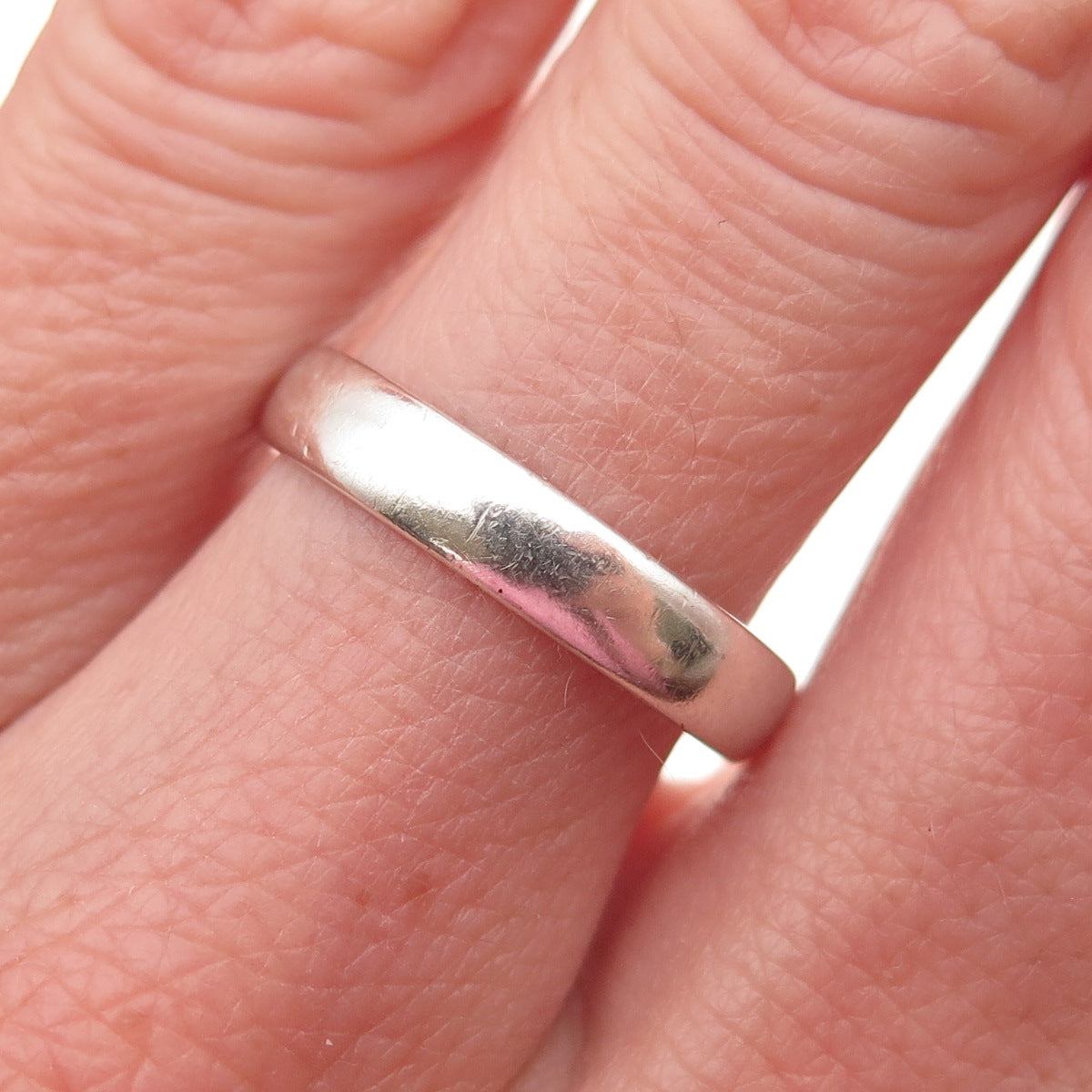 925 Sterling Silver Vintage Classic Wedding Oxidized Band Ring Size 8