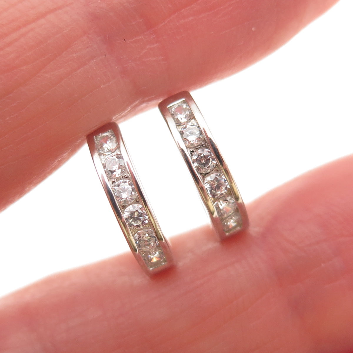 925 Sterling Silver Round-Cut C Z Hoop Earrings