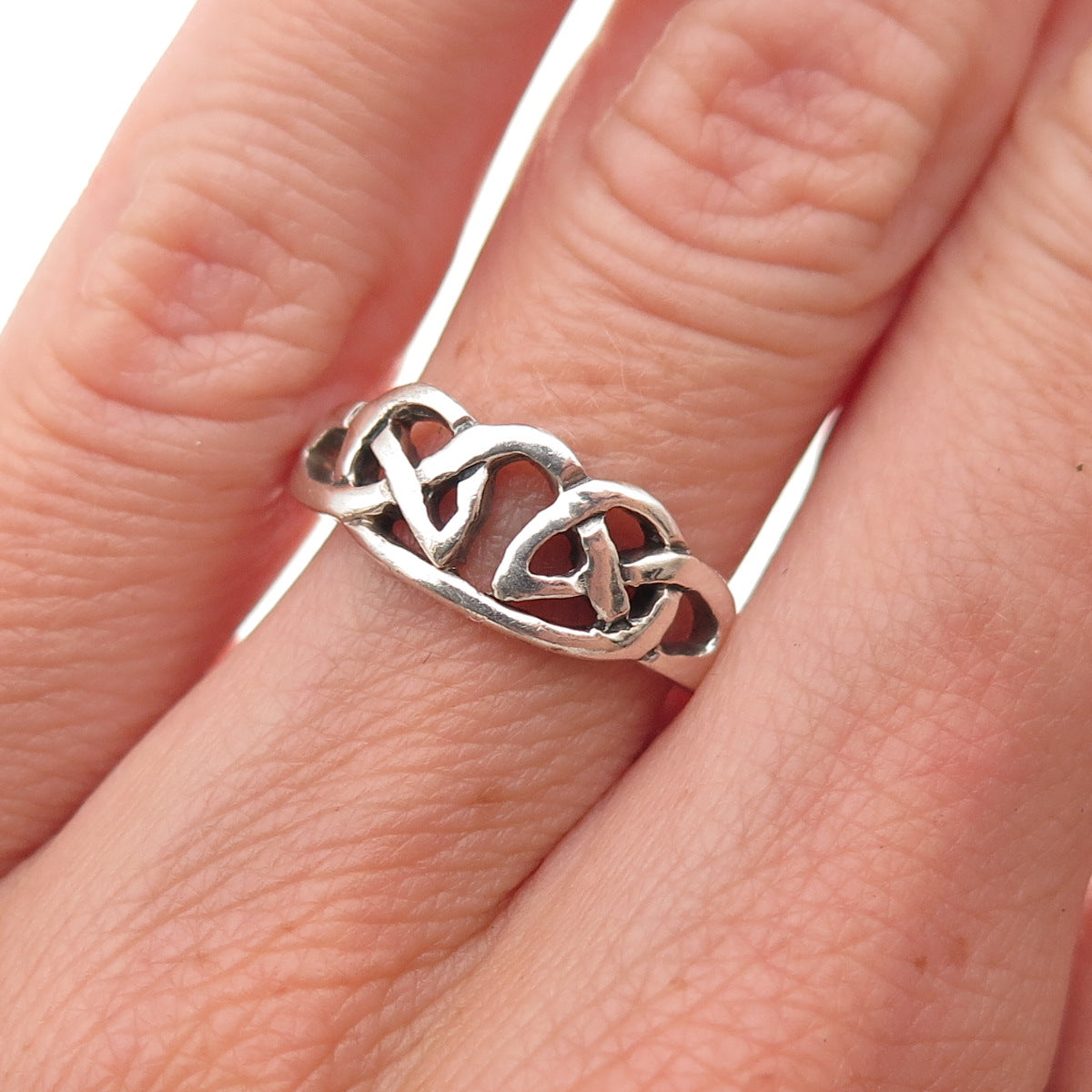 925 Sterling Silver Vintage Celtic Knot Oxidized Ring Size 6