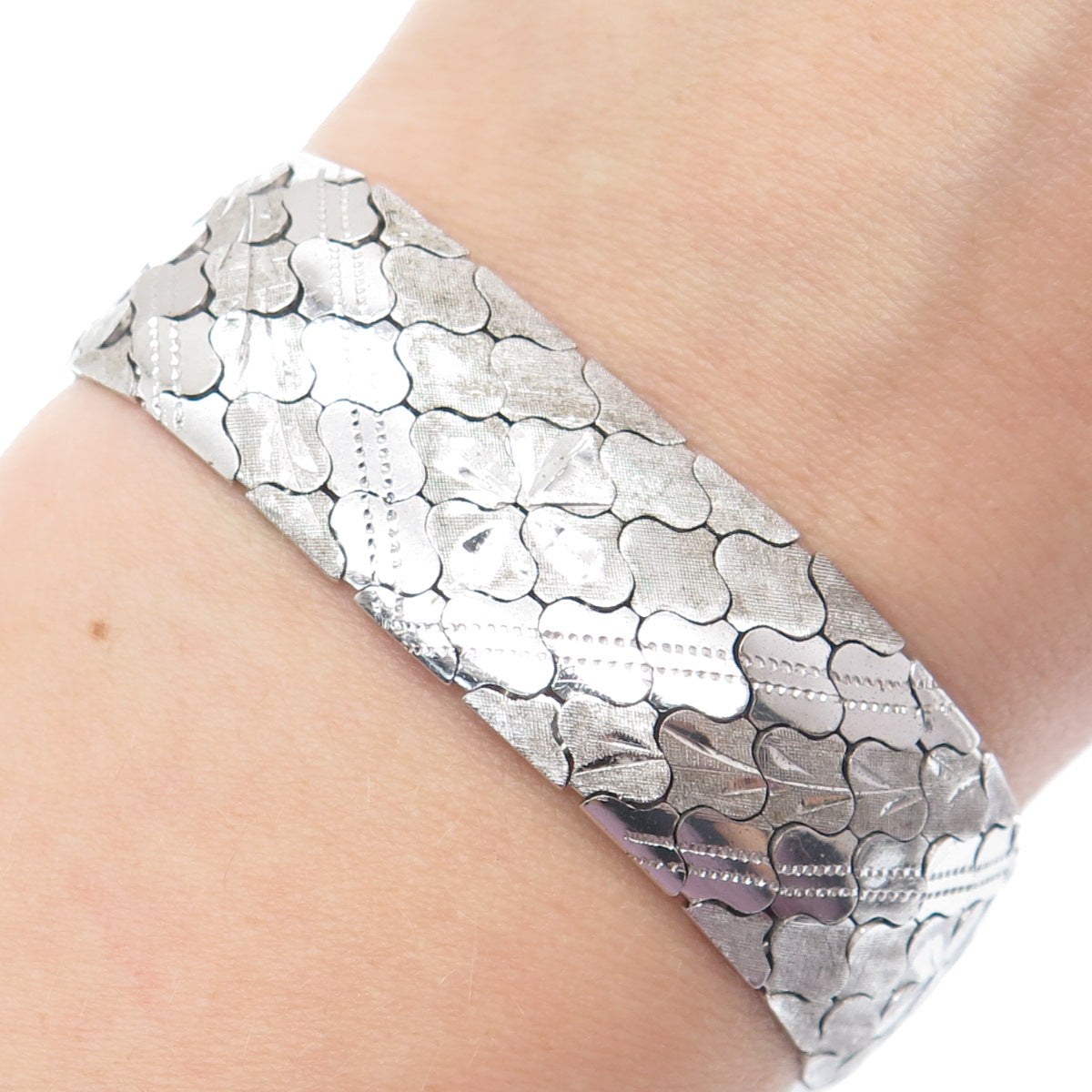 925 Sterling Silver Vintage Italy Scale Mail Link Bracelet 7.5"