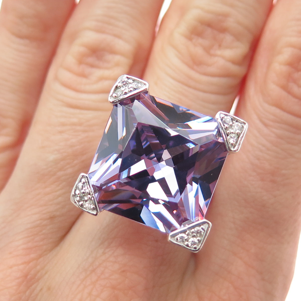 925 Sterling Silver Princess-Cut Lavender & Round-Cut White C Z Ring Size 7.25