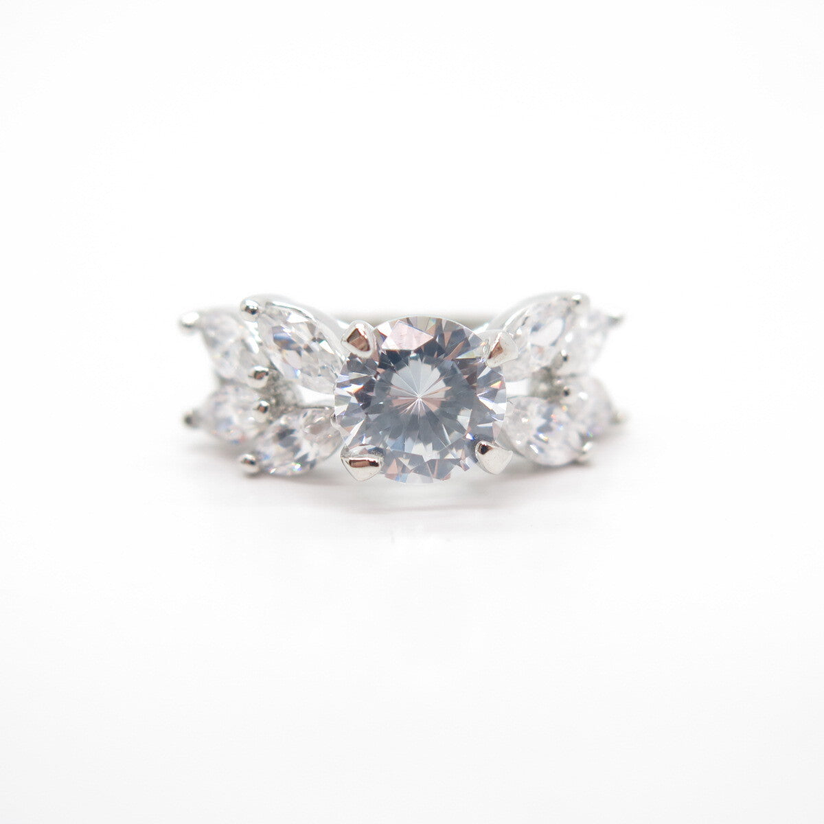 925 Sterling Silver C Z Round Ring Size 7
