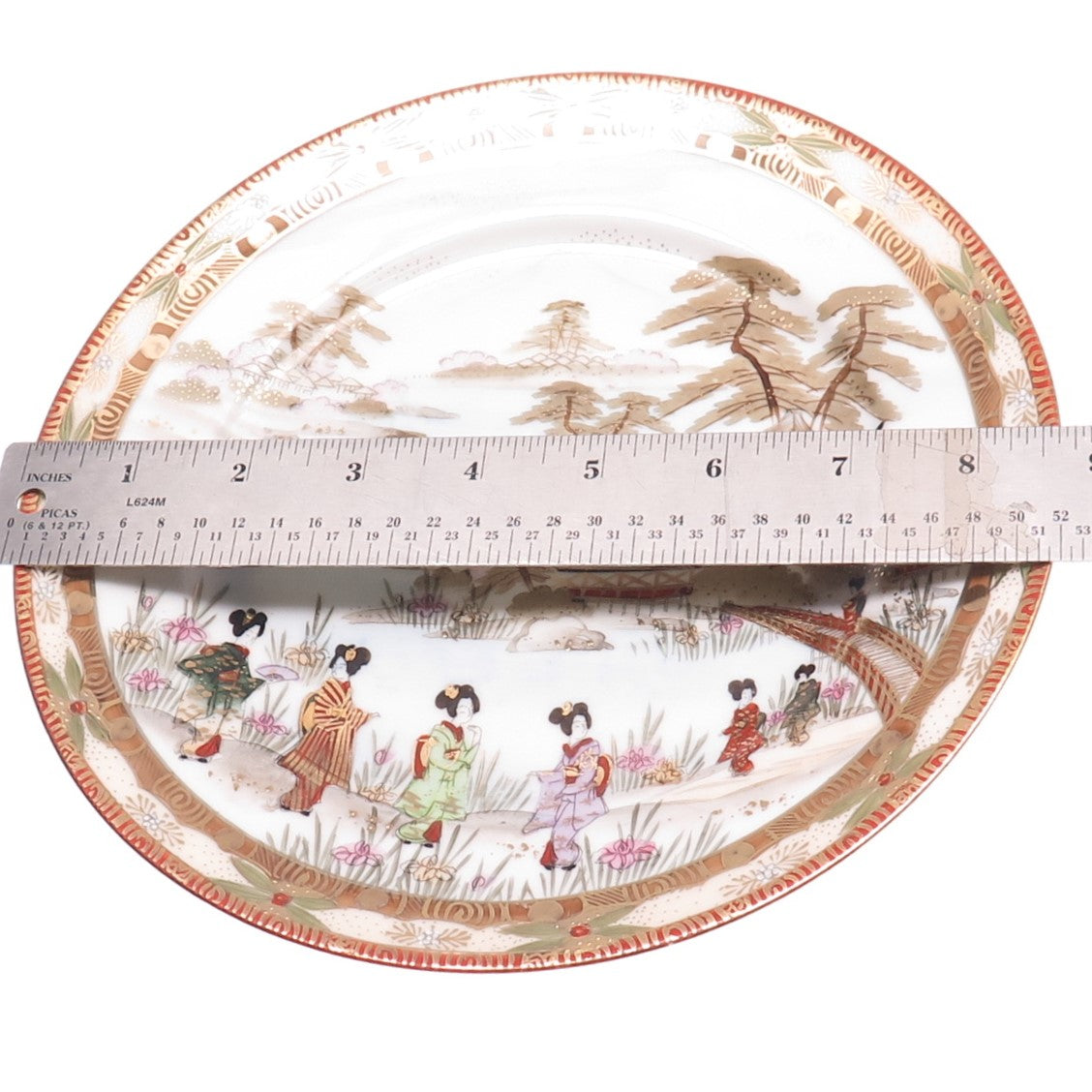 ROYAL KAGA NIPPON Antique Hand Painted Japanese Satsuma Porcelain Cabinet Plate