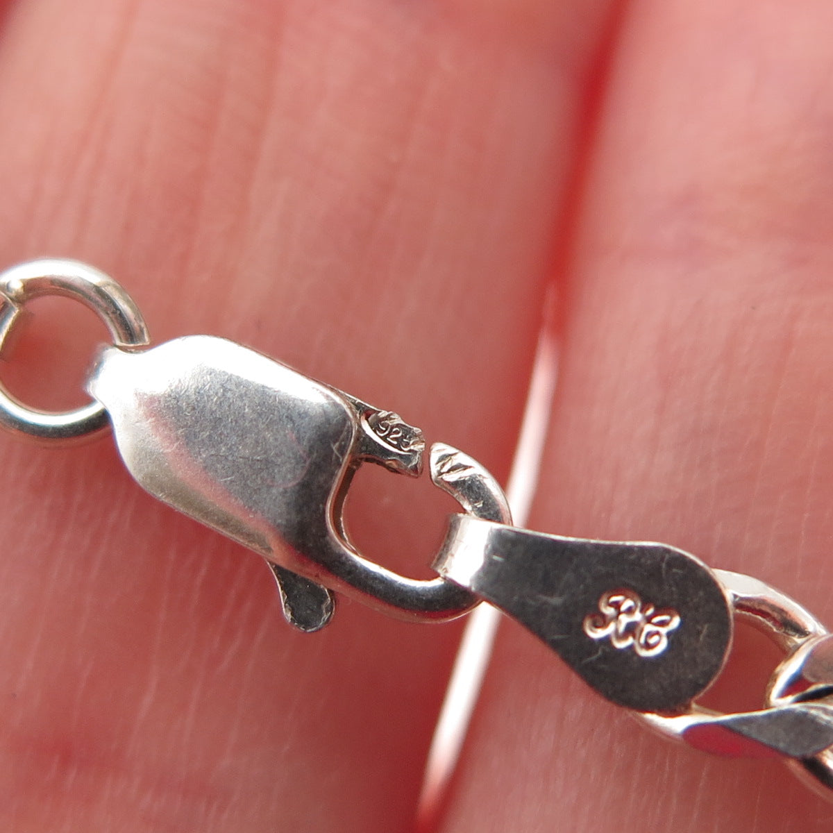 925 Sterling Silver Vintage Italy Figaro Link Bracelet 7"