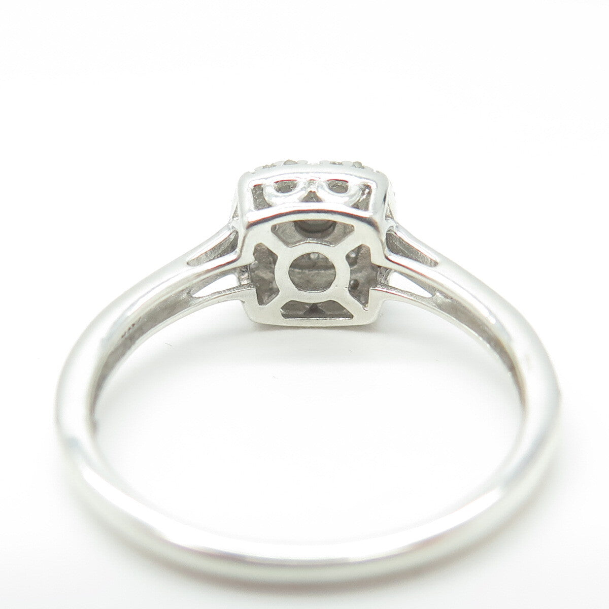 SK9 Allure Gems 925 Sterling Silver Real Round Diamond Engagement Ring Size 6.75