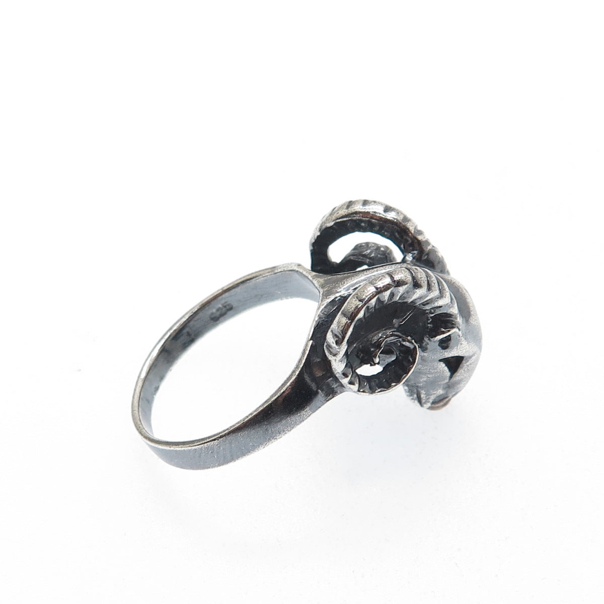 925 Sterling Silver Vintage Aries Zodiac Sign Oxidized Ring Size 9.25