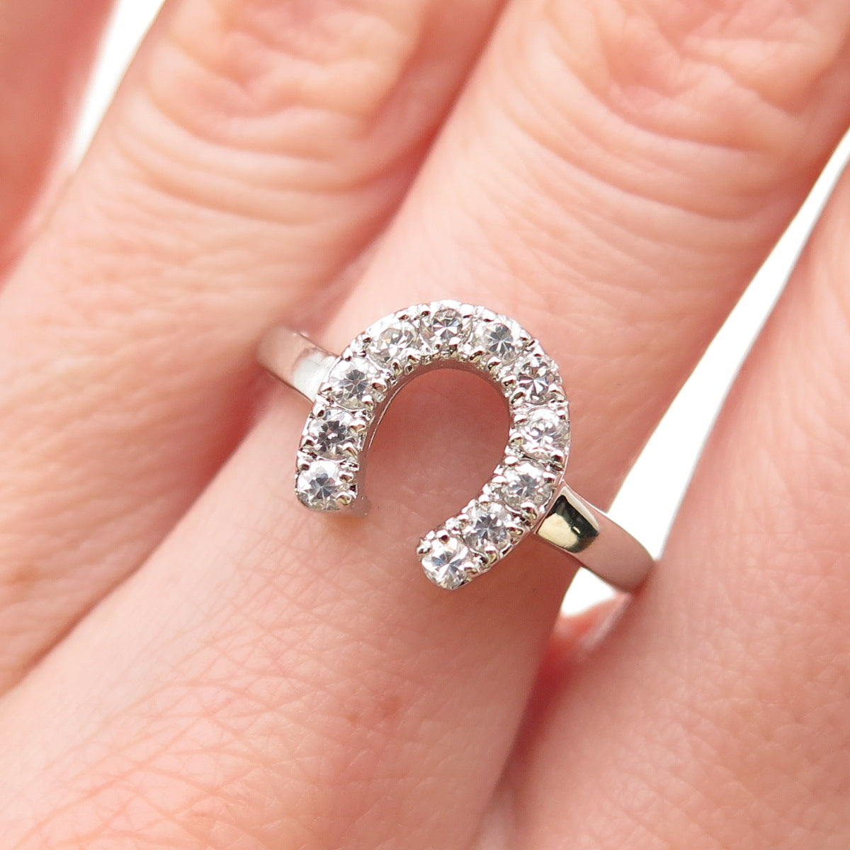 925 Sterling Silver Round-Cut C Z Horseshoe Good Luck Ring Size 7