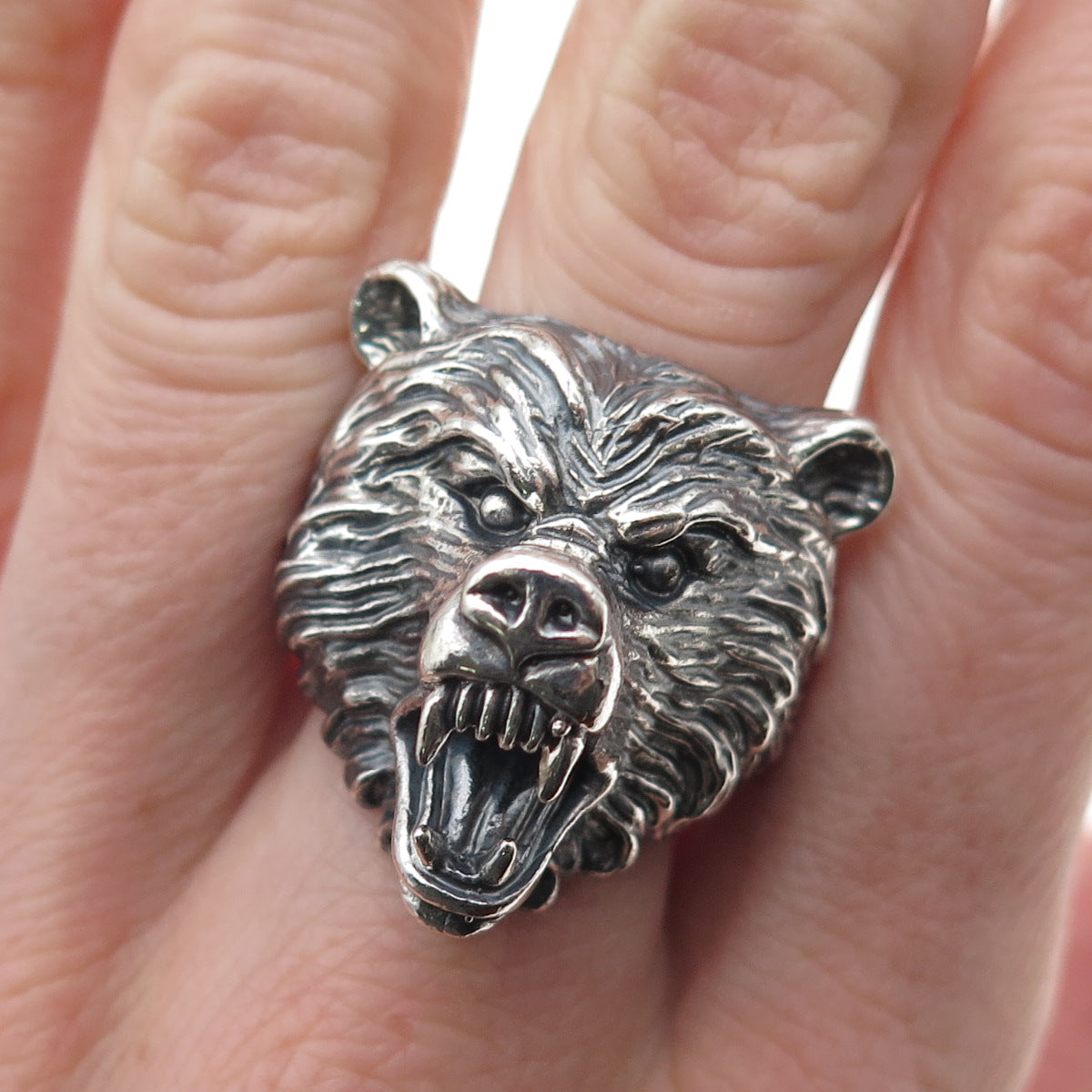 925 Sterling Silver Vintage Grizzly Bear Oxidized Ring Size 10