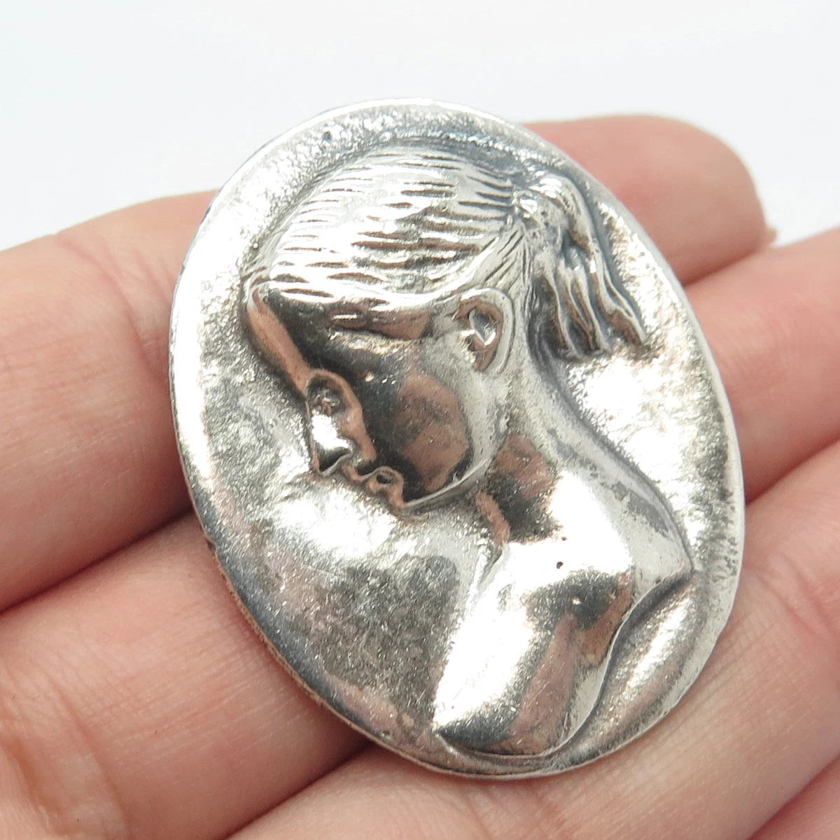 925 Sterling Silver Vintage Lady's Profile Oval Pin Brooch / Pendant