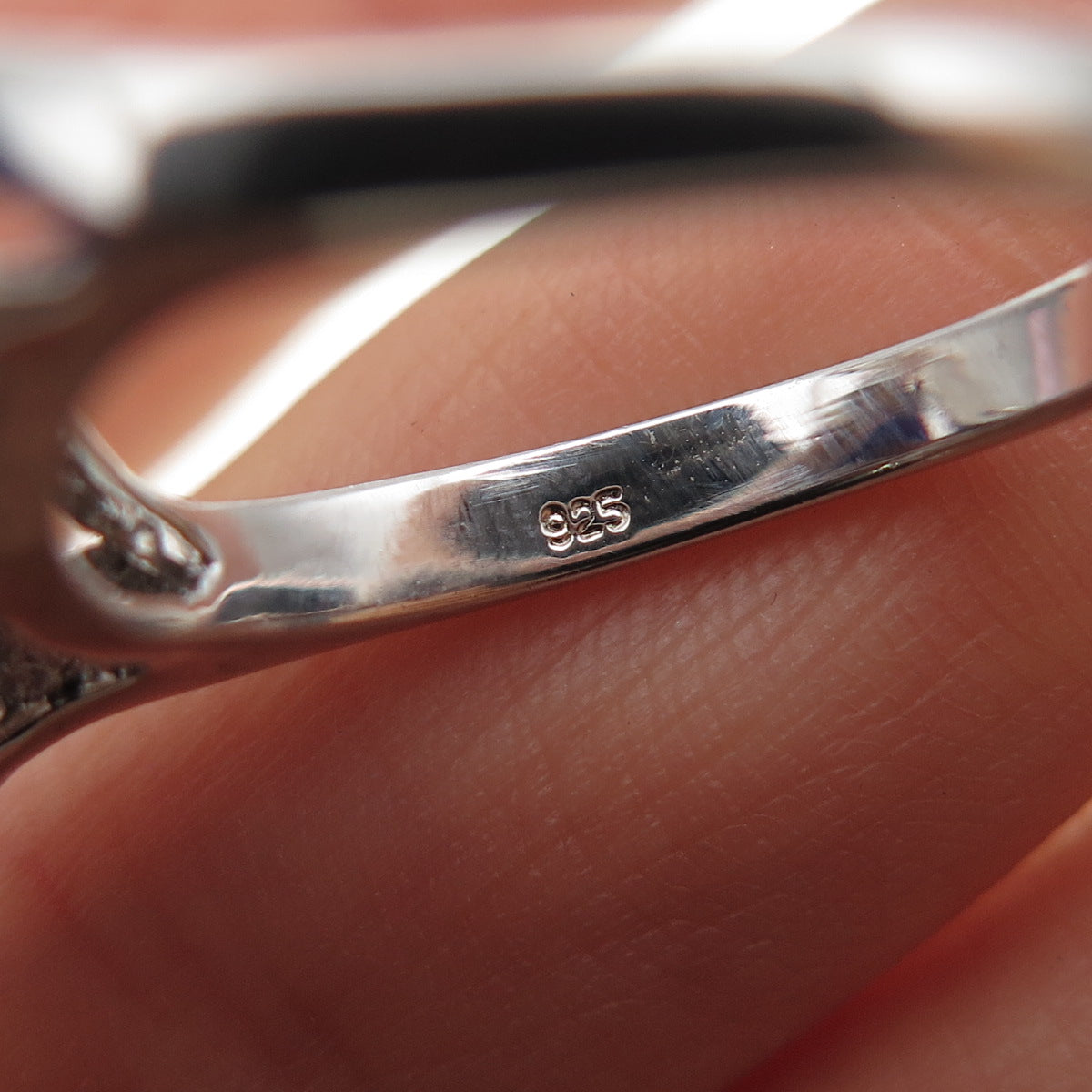 925 Sterling Silver Round-Cut C Z Modernist Floral Leaf Ring Size 7.75