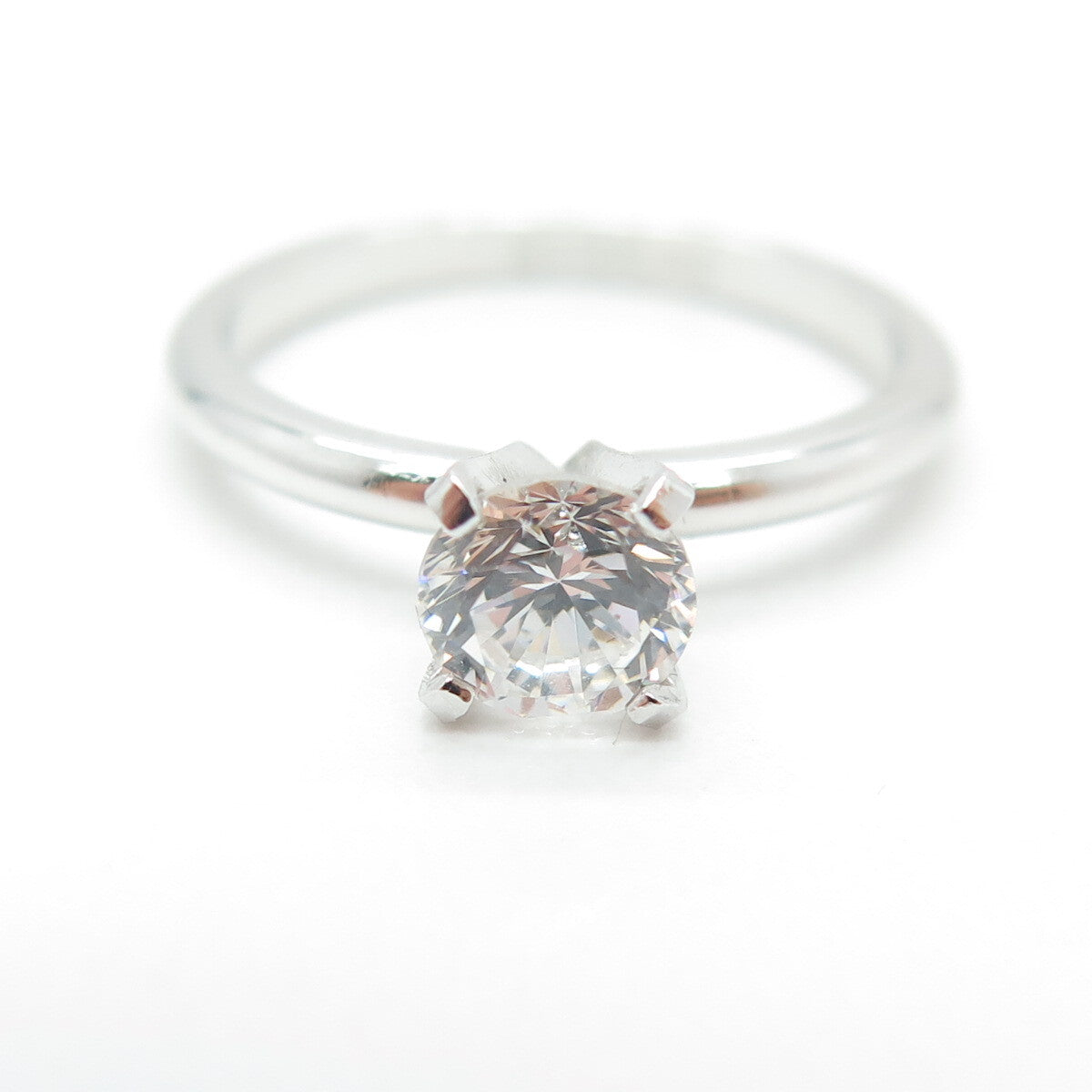 BATTIN & CO. 925 Sterling Silver Vintage Round-Cut C Z Engagement Ring Size 6