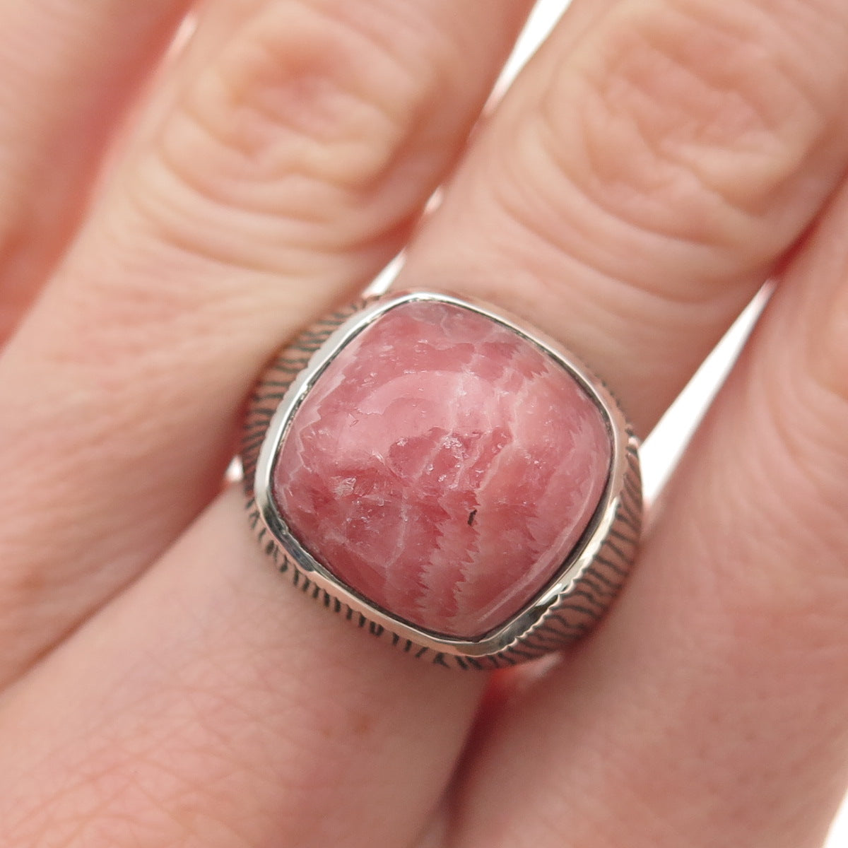 925 Sterling Silver Vintage Real Rhodochrosite Modernist Oxidized Ring Size 8