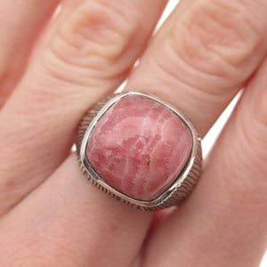 925 Sterling Silver Vintage Real Rhodochrosite Modernist Oxidized Ring Size 8
