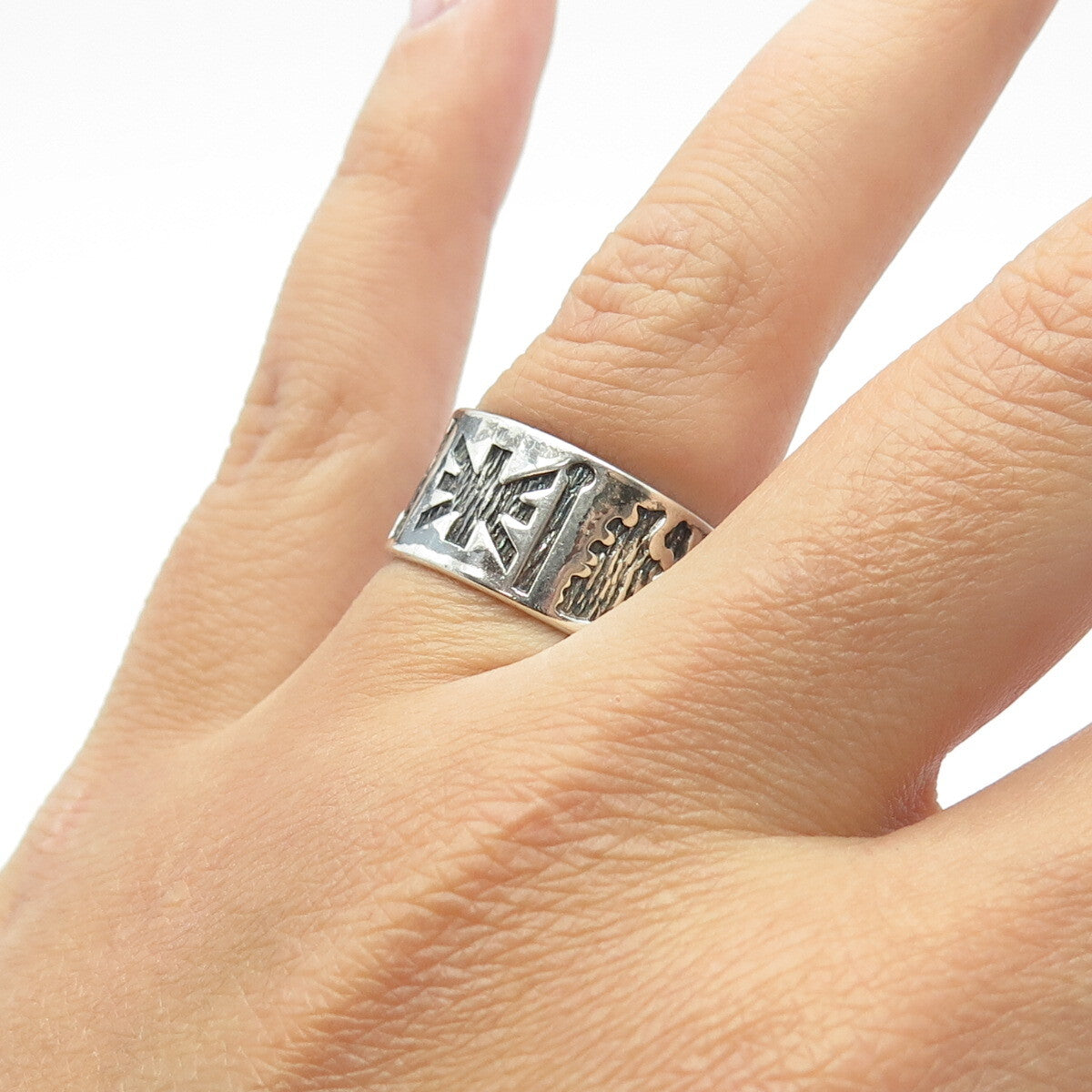 SAC SILVER 925 Sterling Silver Vintage Dublin 1991 Ethnic Band Ring Size 7.5