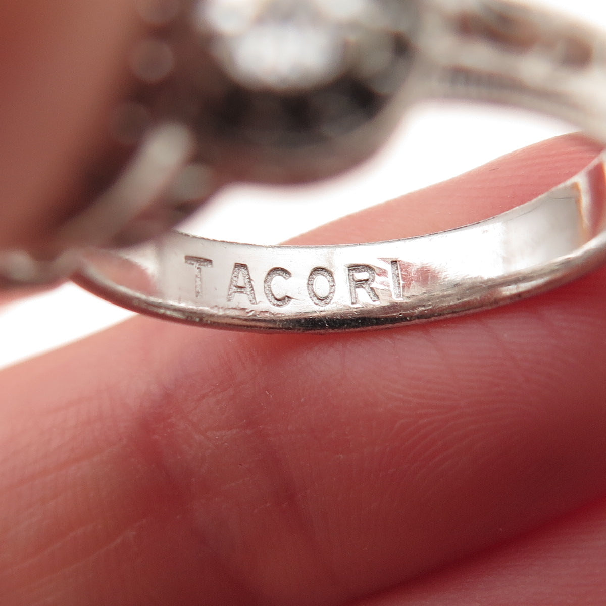 Tacori 925 Sterling Silver Oval & Round-Cut C Z Bloom with Love Ring Size 8