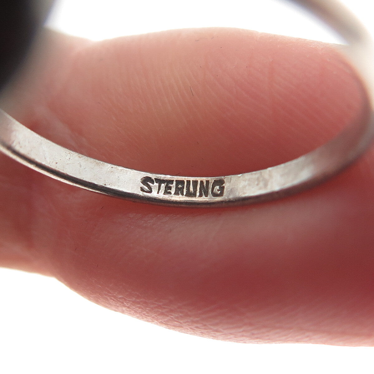 925 Sterling Silver Antique Carnelian Marcasite Ring Size 6.25 (missing 1 stone)