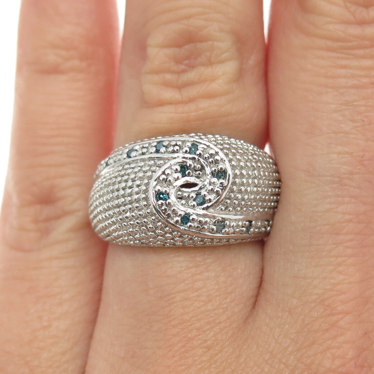 925 Sterling Silver Real Round Fancy Blue Diamond Granulated Dome Ring Size 6.25