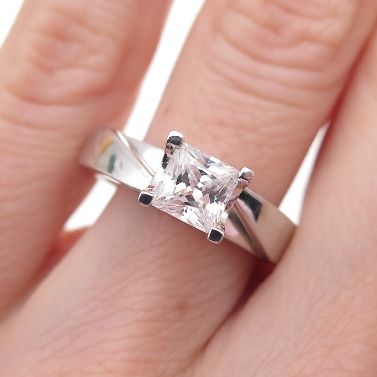 925 Sterling Silver Princess-Cut C Z Engagement Ring Size 6.25