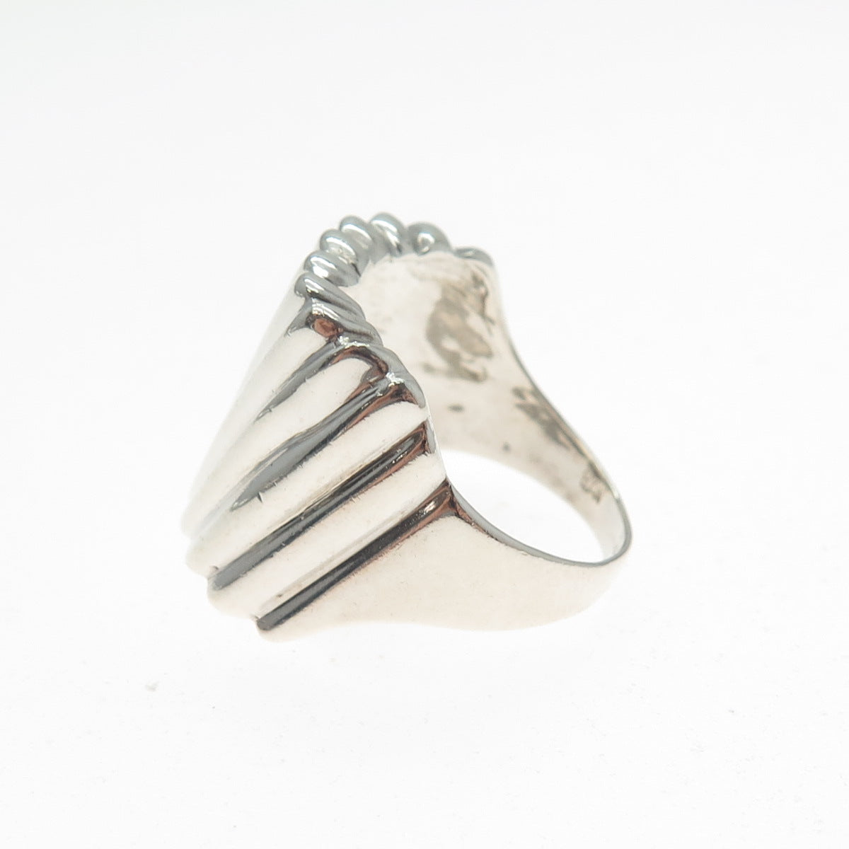 925 Sterling Silver Vintage Modernist Ribbed Square Ring Size 7.25
