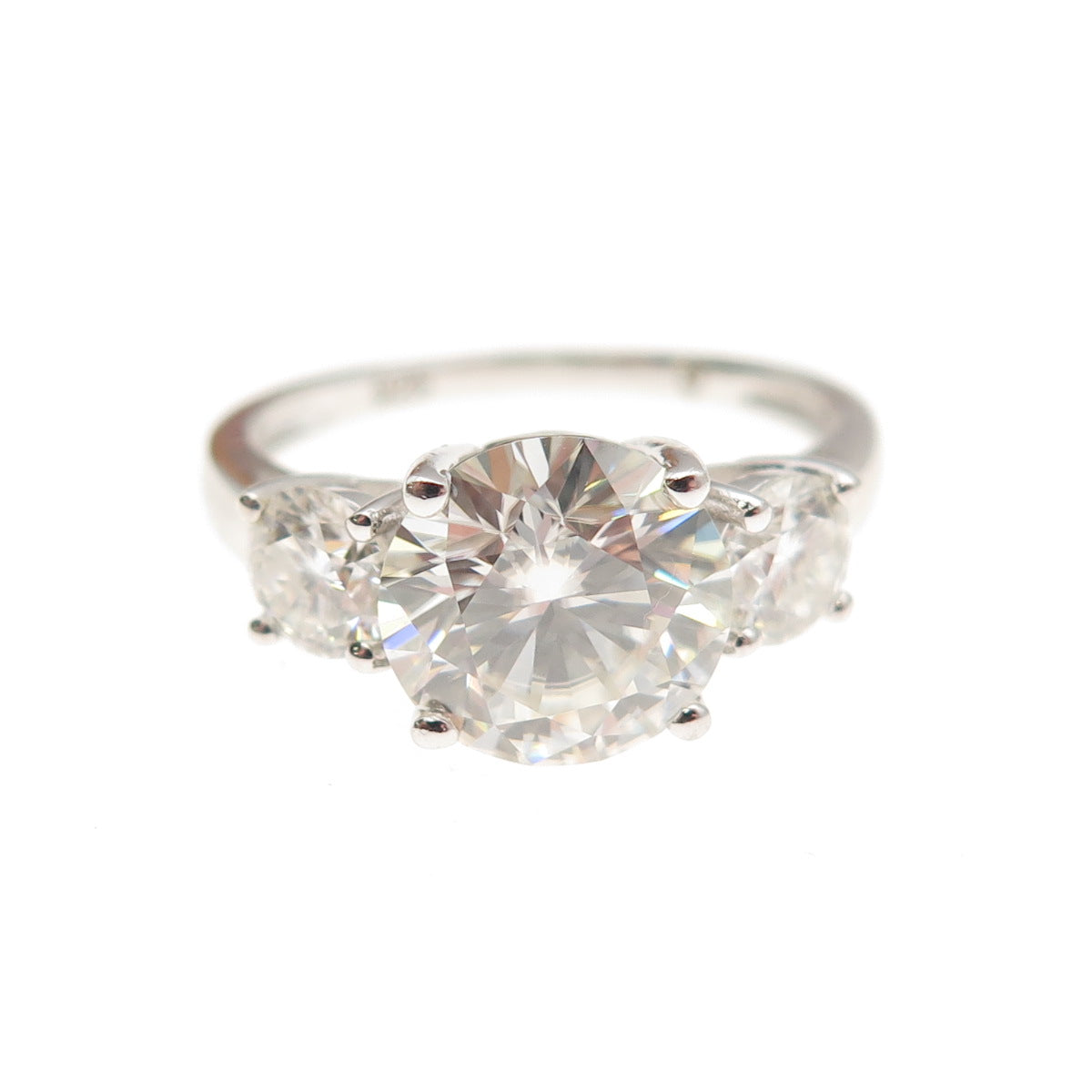 925 Sterling Silver Real Round-Cut Moissanite Engagement Ring Size 6.25