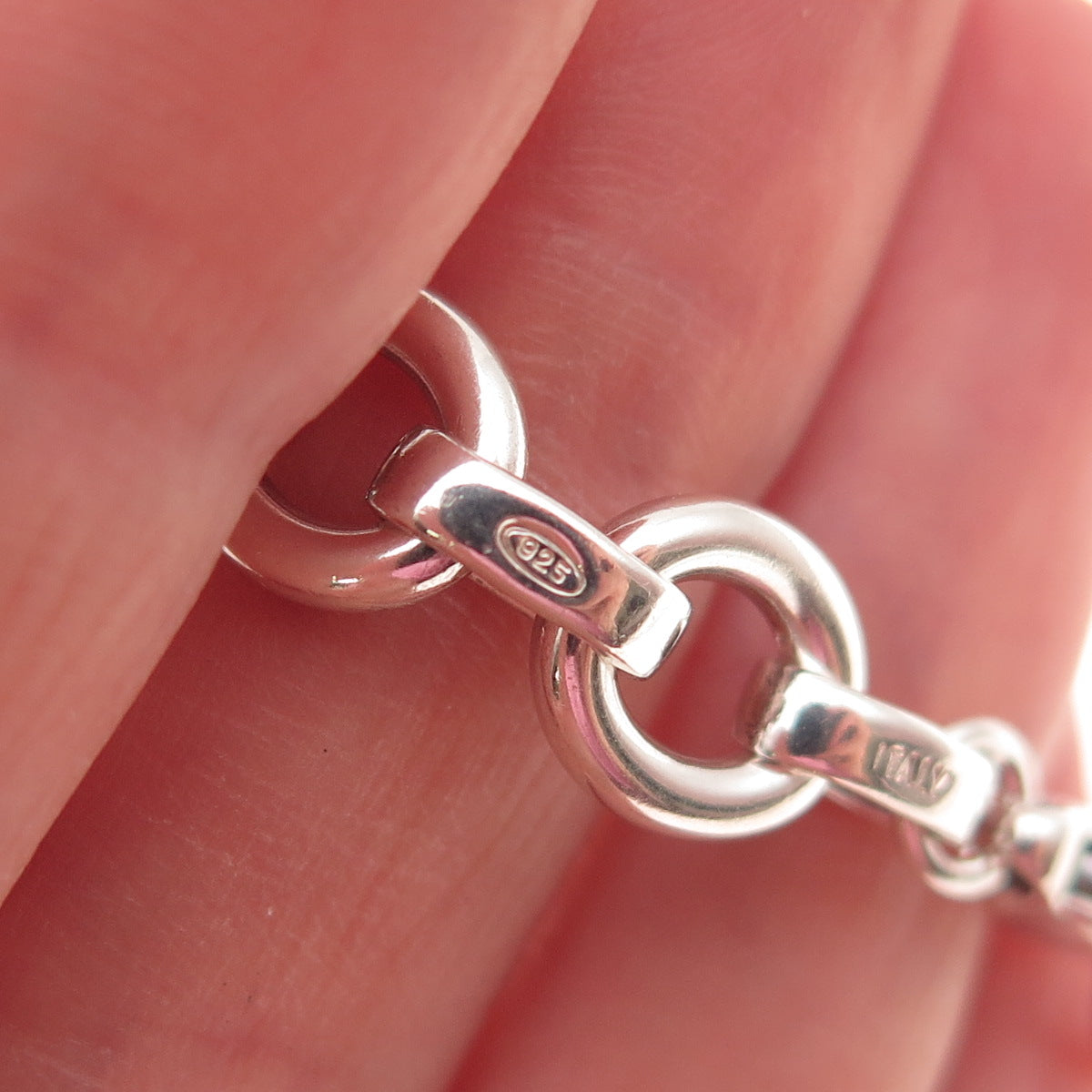 Tiffany & Co. 925 Sterling Silver Vintage Sevillana Oval Link Bracelet 7.75"