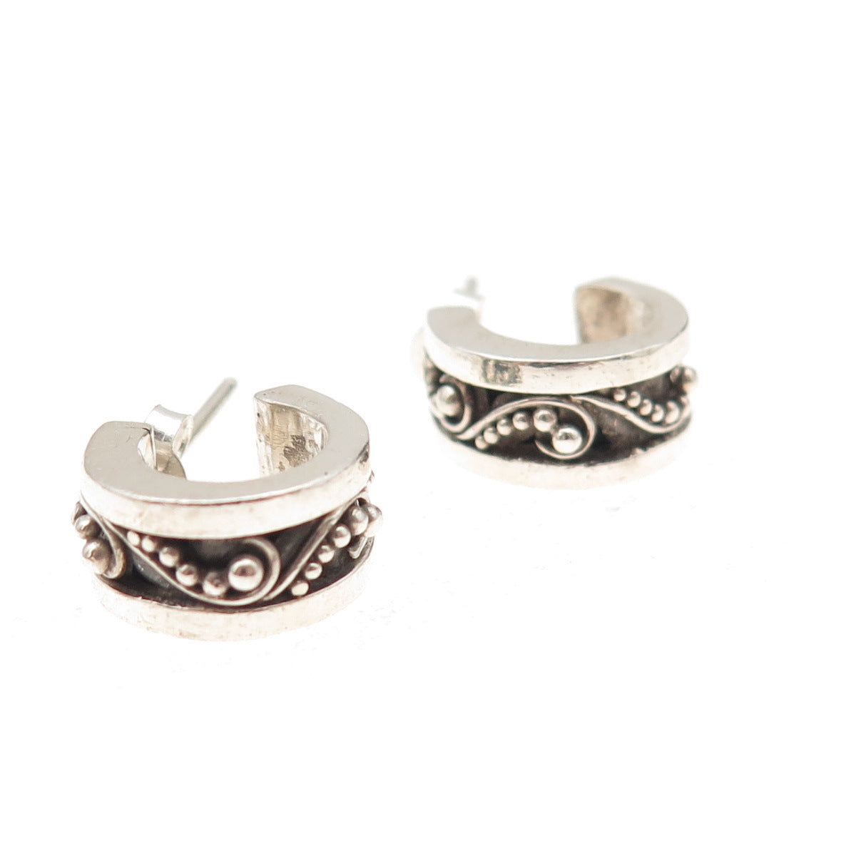 Lois Hill 925 Sterling Silver Vintage Signature Scroll Granulated Hoop Earrings